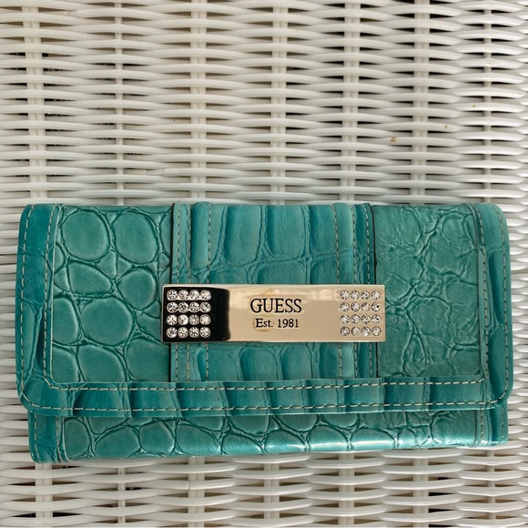 Rare Patent Guess Turquoise Shoulder Bag With Matching Wallet Set - Picture 15 of 17
